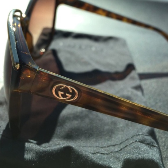 Gucci Accessories - Authentic Gucci sun glasses
