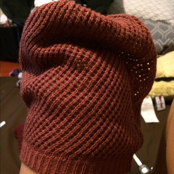 loose knitted beanie
