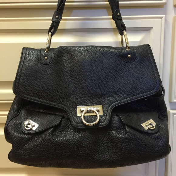 ***SOLD*** Large Salvadore Ferragamo Bag - Picture 2 of 4