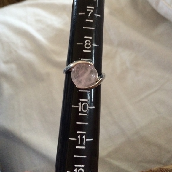 Darling Pink Stone Similar To Rose Quartz 💗 - Picture 2 of 3