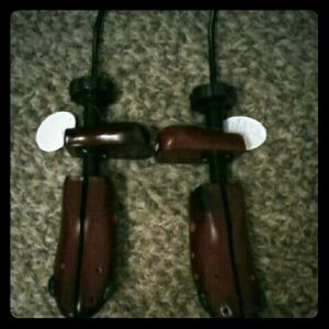 Shoe stretchers.                           NWT