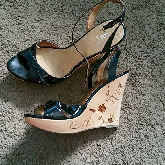 Wedge sandles