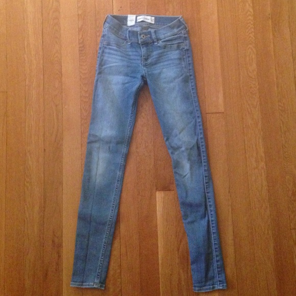 light wash abercrombie kids jeans