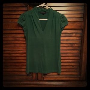 Banana Republic short sleeve v-neck - Hunter Green