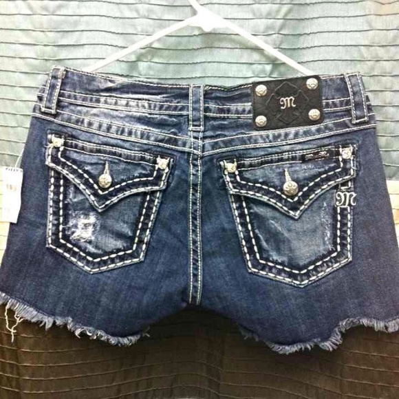 Miss Me Shorts Size 30 BNWT💕💕💕