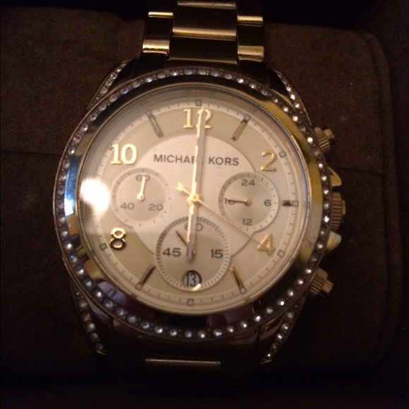 Gold Michael kors watch w links
