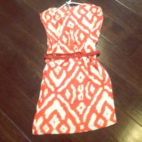 Orange Aztec print dress never worn super cute