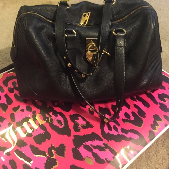 👑Juicy Couture black leather purse👑
