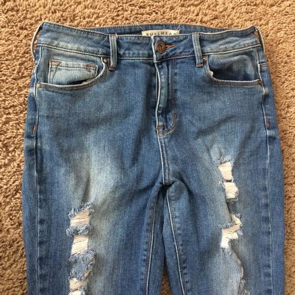 High waisted/Distressed pants - Picture 2 of 3