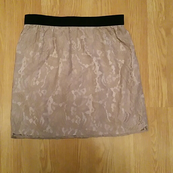 LOFT Dresses & Skirts - Loft lace skirt