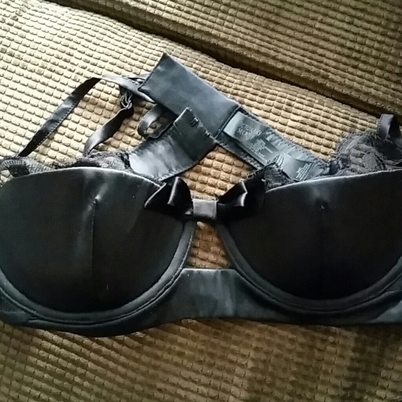 New black S bra 34C