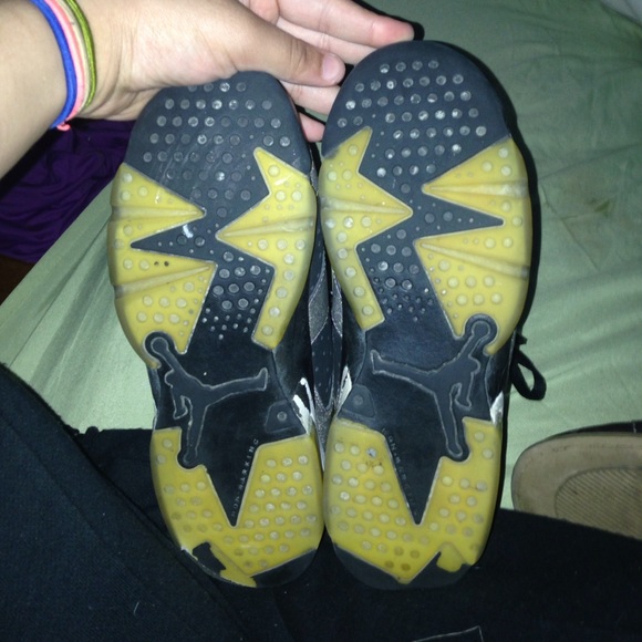 Jordan Laker 6s - Picture 2 of 4