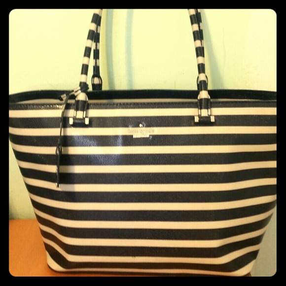 Kate Spade Cedar Street stripped purse