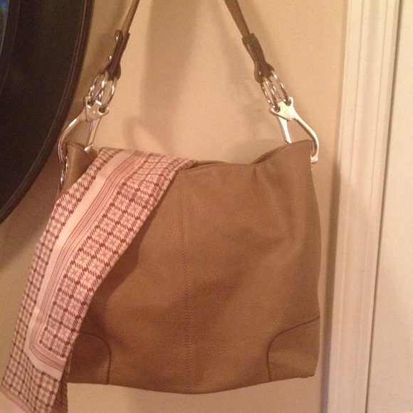 Handbags - Large shoulder bag