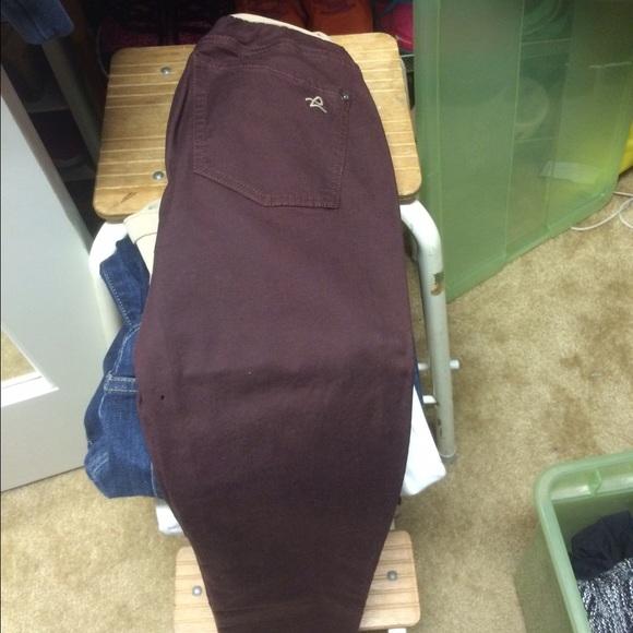 Maternity coated jeans - Picture 2 of 3