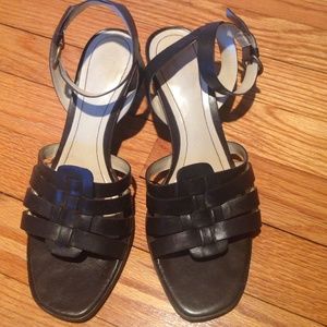 Etienne Aigner open toe sandal heel. Size 7 1/2