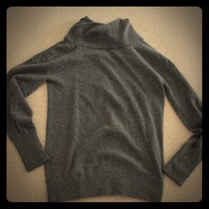 Vince super soft cashmere sweater!