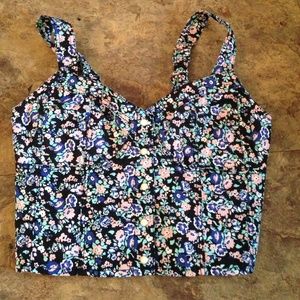 H&M crop top, brand new never worn w/floral patter