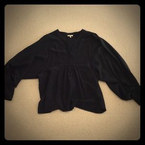 Beautiful silk Joie blouse!