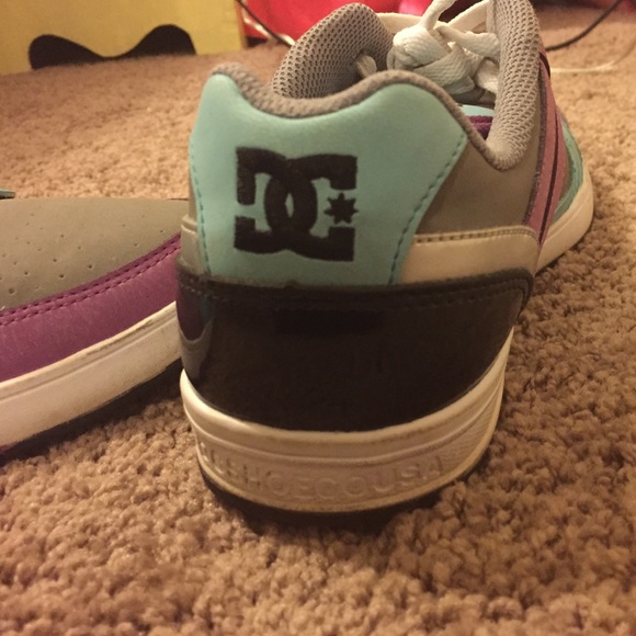 DC shoes - Picture 3 of 4