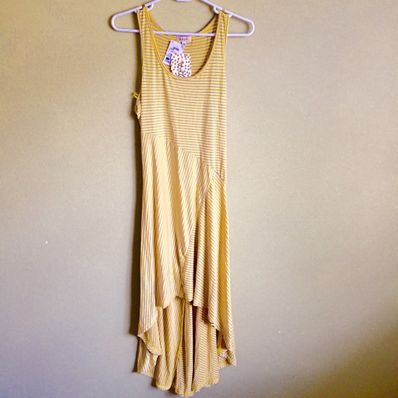 Striped Yellow and Gray High-Low Dress 💗