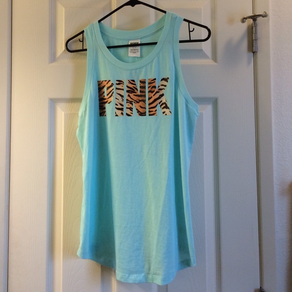 VS Pink tank