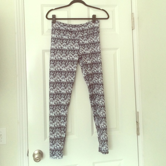 Patterned Athletic Tights