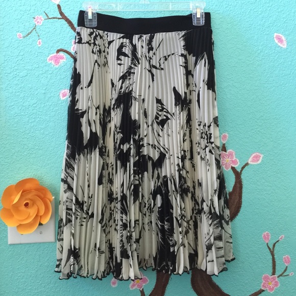 Printed Skirt. Size s
