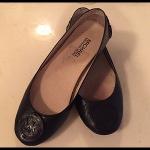 AUTHENTIC MICHAEL KORS black flats