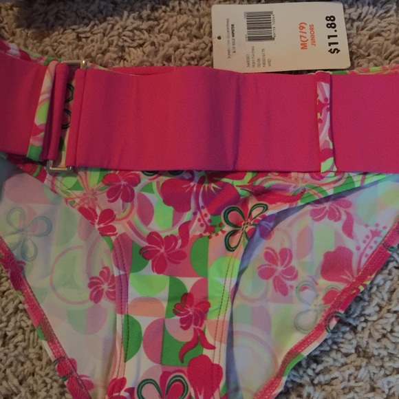 NEW TAGS ON 💗💚NO BOUNDARIES 🎀💚🎀 Juniors - Picture 2 of 4