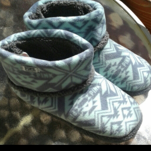 Victoria's Secret Pink Slippers