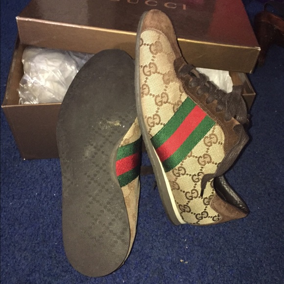 Brown Gucci Classics - Picture 3 of 4