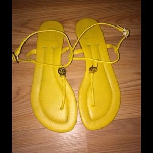 ✔️♥️ Tory Burch Emmy Sandals Yellow size 8
