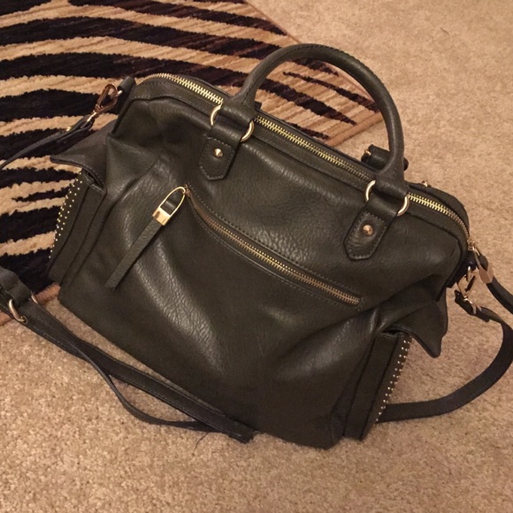 💎SOLD💎 Shoulder Bag - Picture 2 of 4