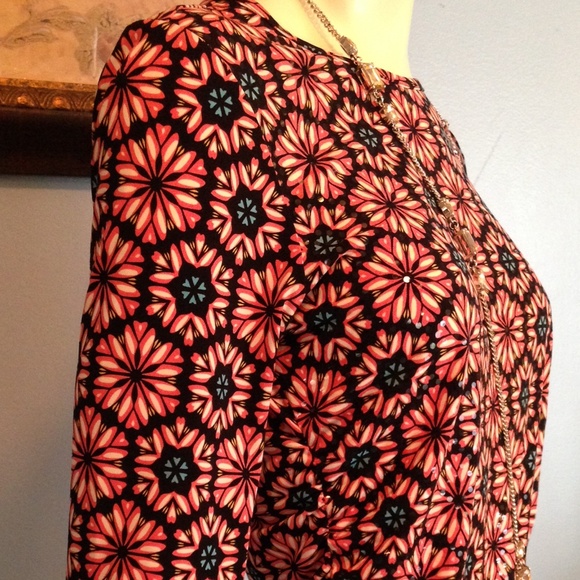 Ideology long sleeve coral/teal floral pattern top - Picture 4 of 4