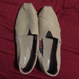 TOMS