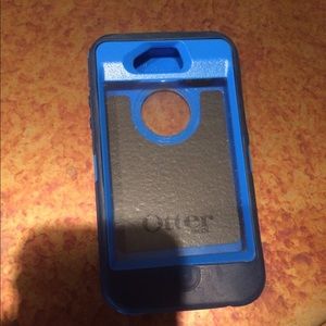 black and blue iPhone 4 otterbox case