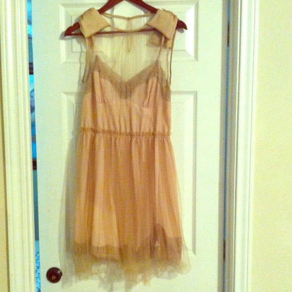 Rodarte Dresses & Skirts - Beautiful Lace and sheer tulle overlay.