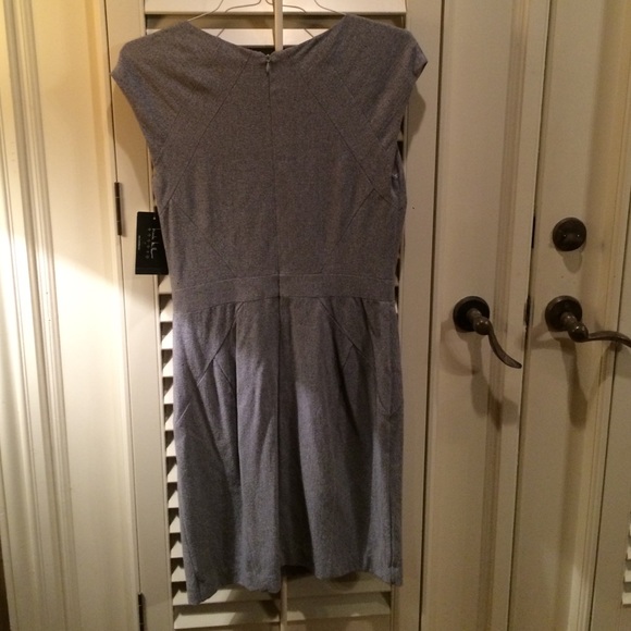 Gray dress - Picture 2 of 2