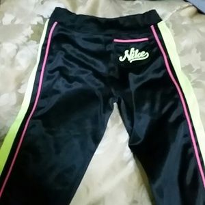 Girl Nike pants