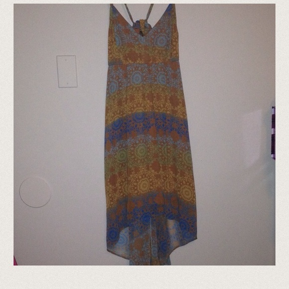 Dress - Picture 4 of 4