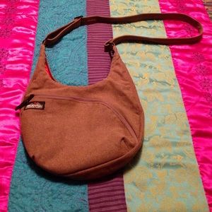 Kavu Purse
