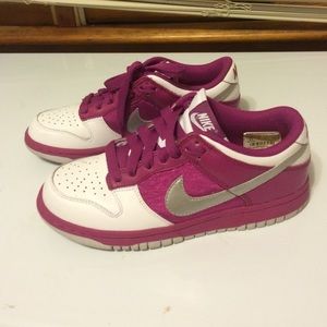 Nike dunks pink and white  size 6.5 women's