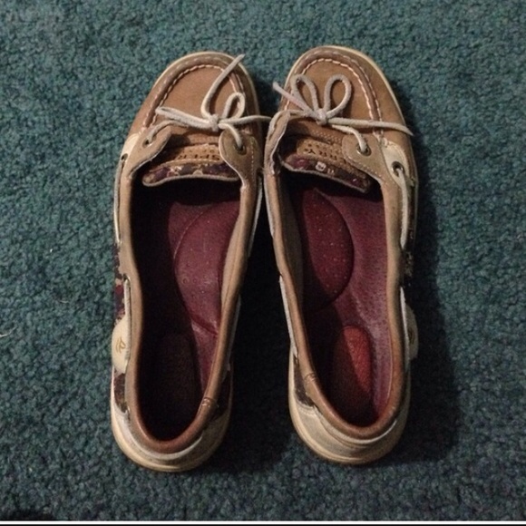 *****FLASH SALE****Womens tan Sperry's