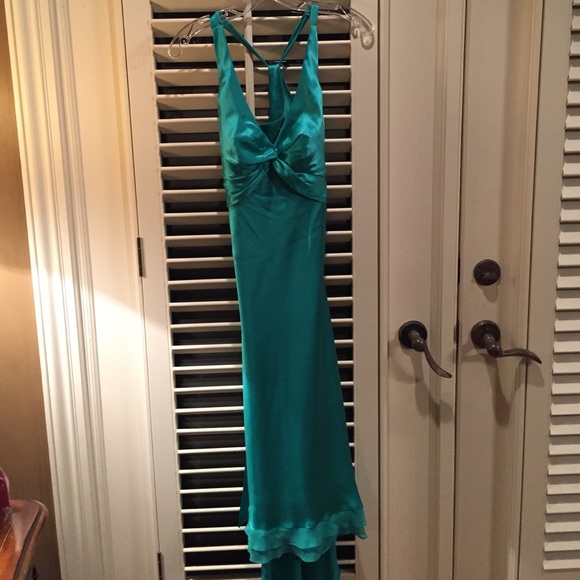 Super cute dress!