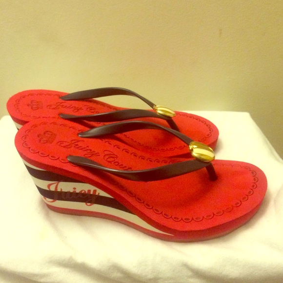 Juicy couture women's LANEY wedge flip flop