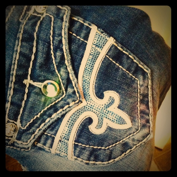 Rock revivals 24 SOLD