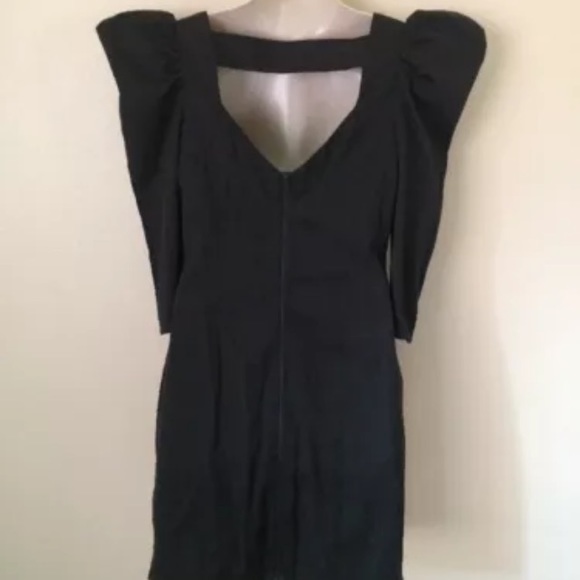 SALE!!!Blaque Label Dress with Back Detail - Picture 2 of 3
