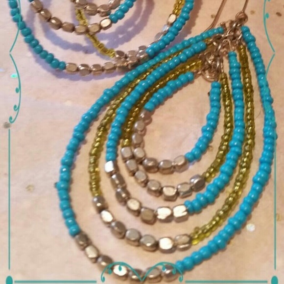 BEADED 5 RING DROP EARRINGS - Picture 2 of 2