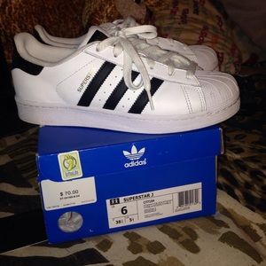 Shell Toe Adidas